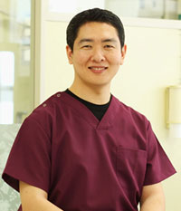 吉本歯科医院 院長 吉本 彰夫